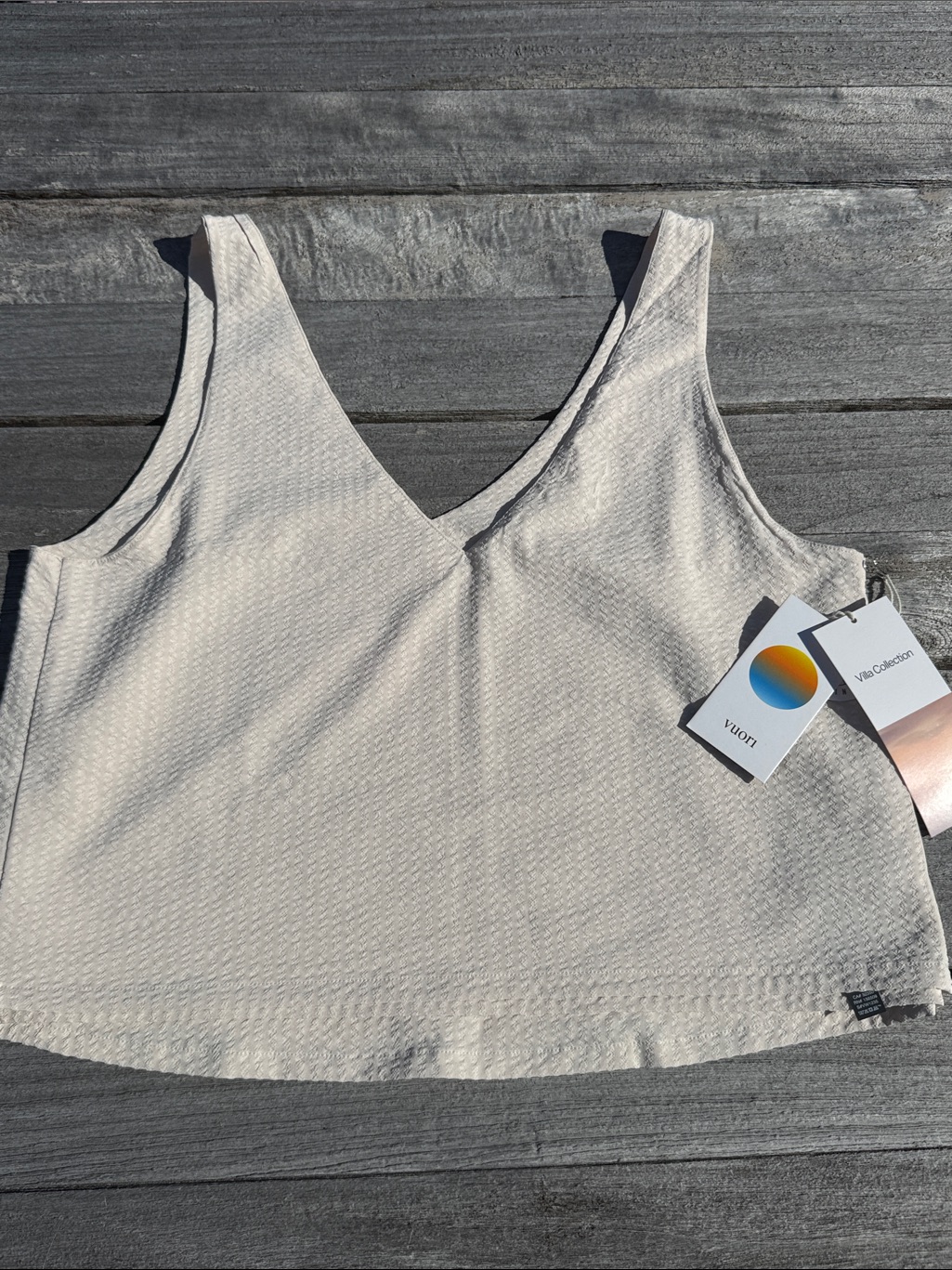Vuori Villa Textured Crop Tank Milkweed Medium Nwt Cropped Sleeveless Top